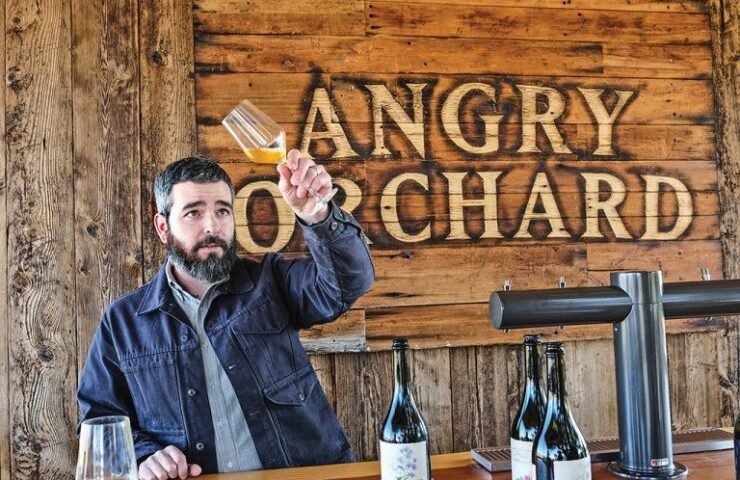 The History and Origins of Angry Orchard: Where Tradition Meets Innovation - Flexiquor.com