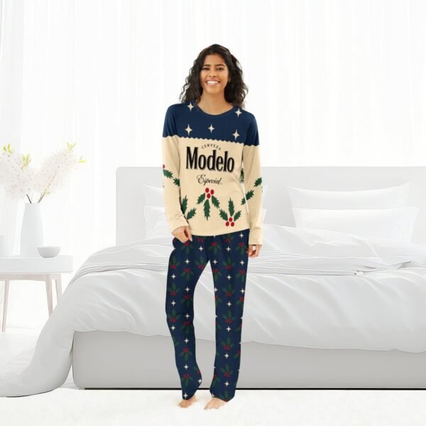 Modelo Christmas Cherry Family Pajamas Set