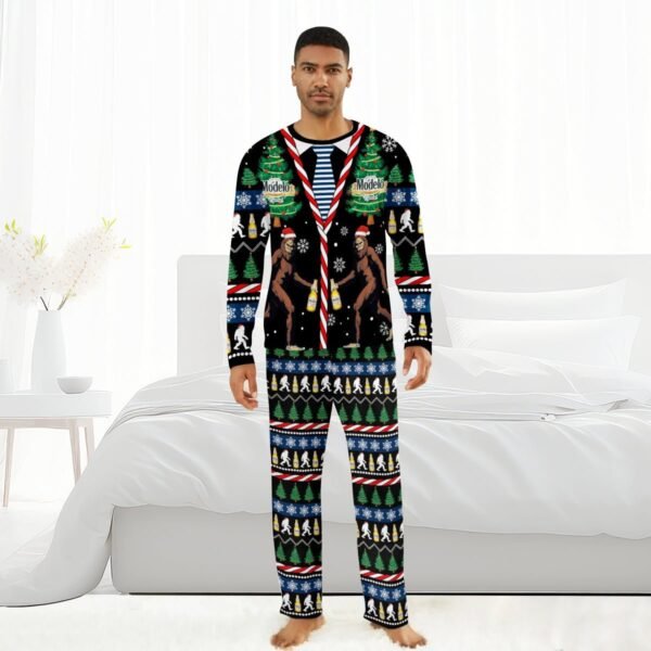 Modelo Christmas Bigfoot Family Pajamas Set