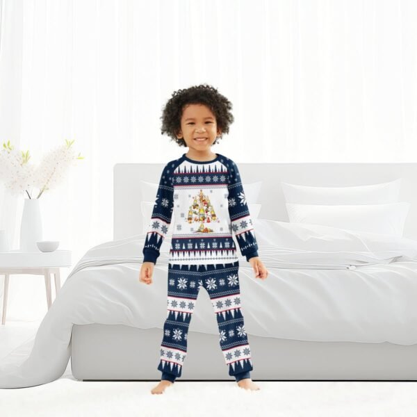 Modelo Christmas Tree Family Pajamas Set