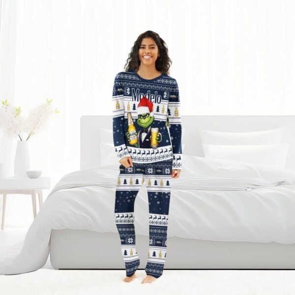 Modelo Grinch Christmas Family Pajamas Set